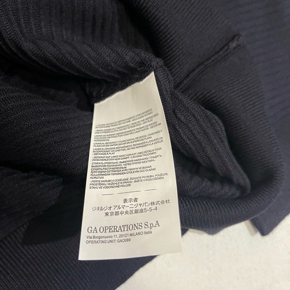 EA Black Classic Long Sleeve Sweater Sz M - Picture 7 of 7